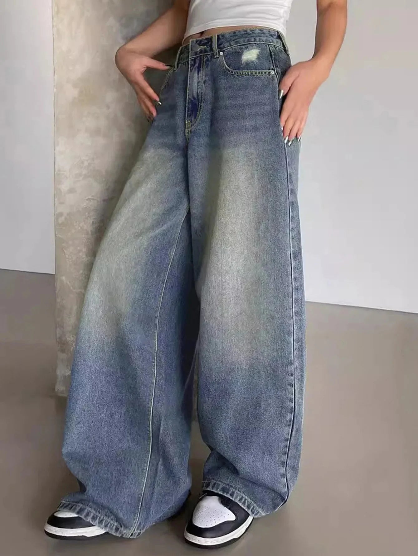 Women's Mid Rise Baggy Jeans with Relaxed Fit