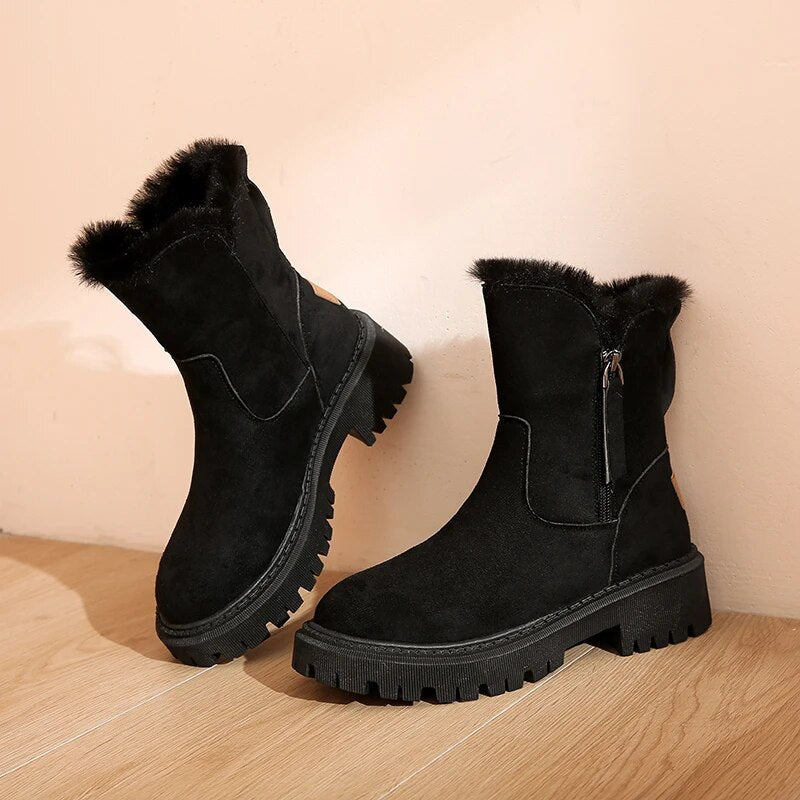 Women's Suede Winter Boots in Black