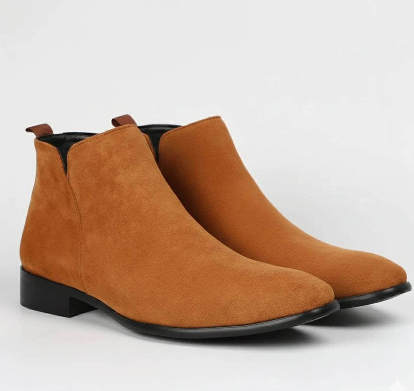 Men's suede winter Chelsea boots in light brown