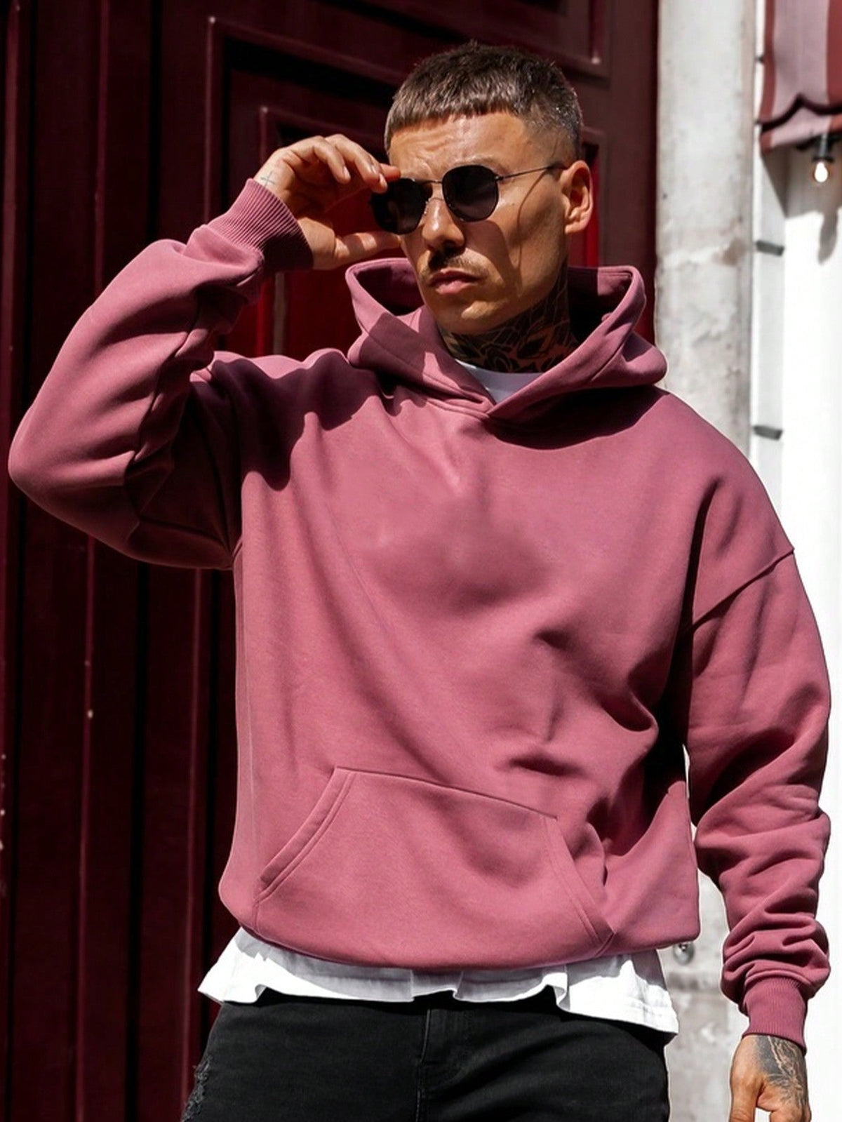 Men's Oversized Fleece Hoodie in Burgundy