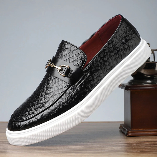 Men's Textured Buckle Loafers