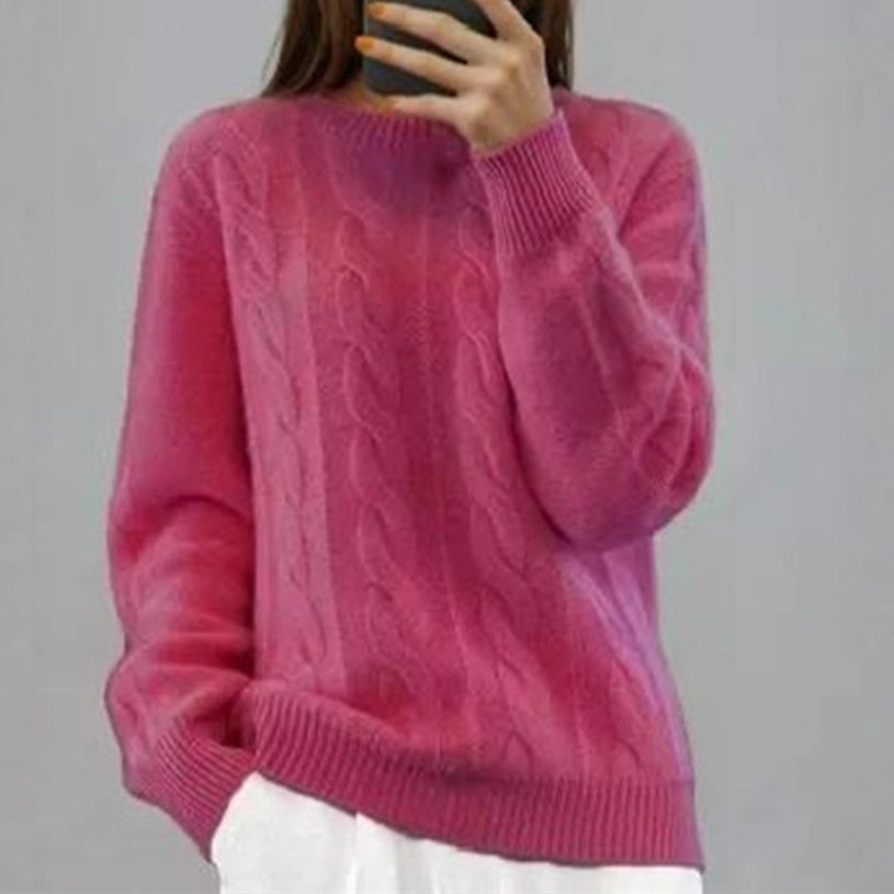Women's Cable Knit Relaxed Sweater in Raspberry