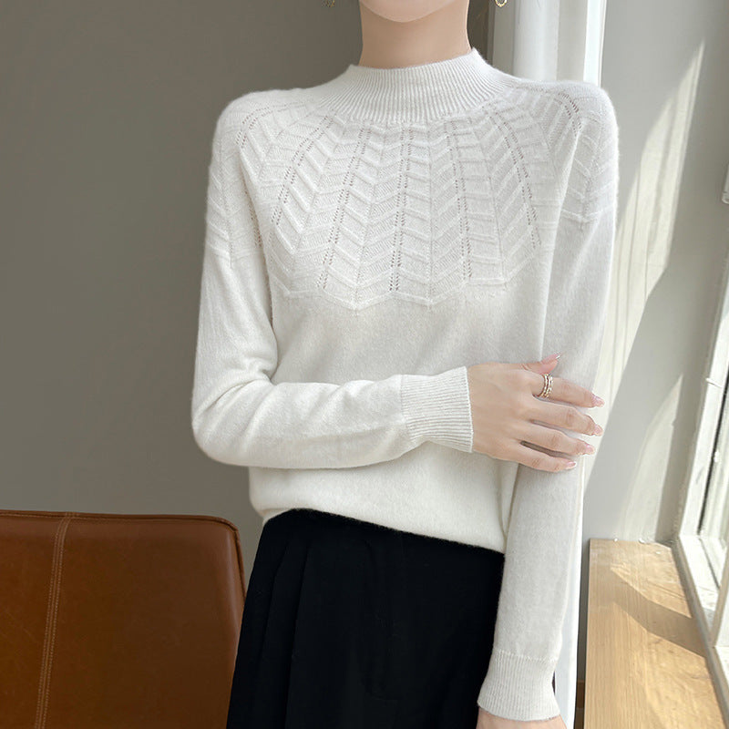 Women's Chevron Pointelle Knit Sweater in White