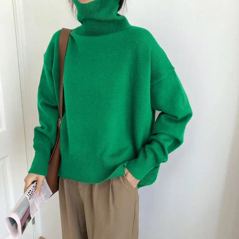 Women's Chunky Turtleneck Sweater in Green