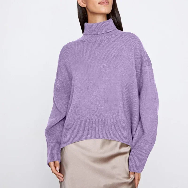Women's Chunky Turtleneck Sweater in Lilac