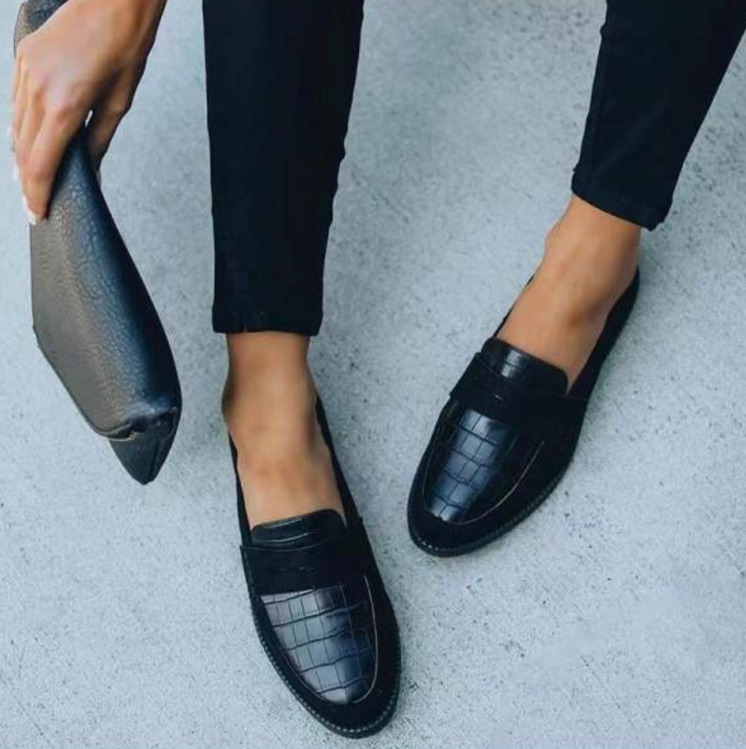 Women's Croc Effect Penny Loafers in Black