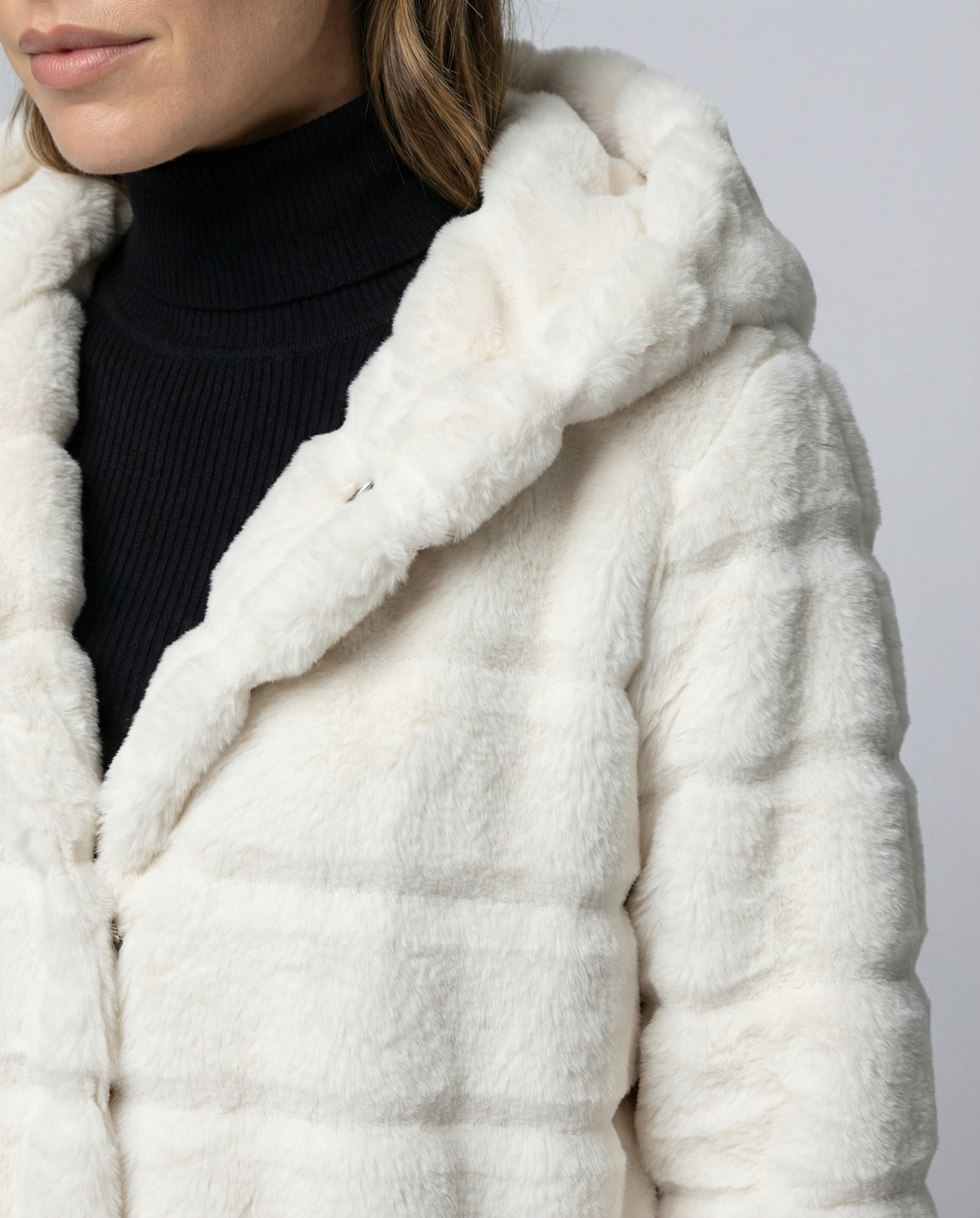 Women's Hooded Faux Fur Winter Jacket