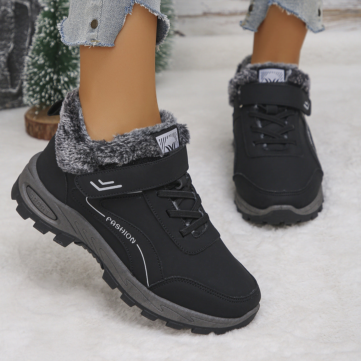 Women's Lace Up Trainer Winter Boots