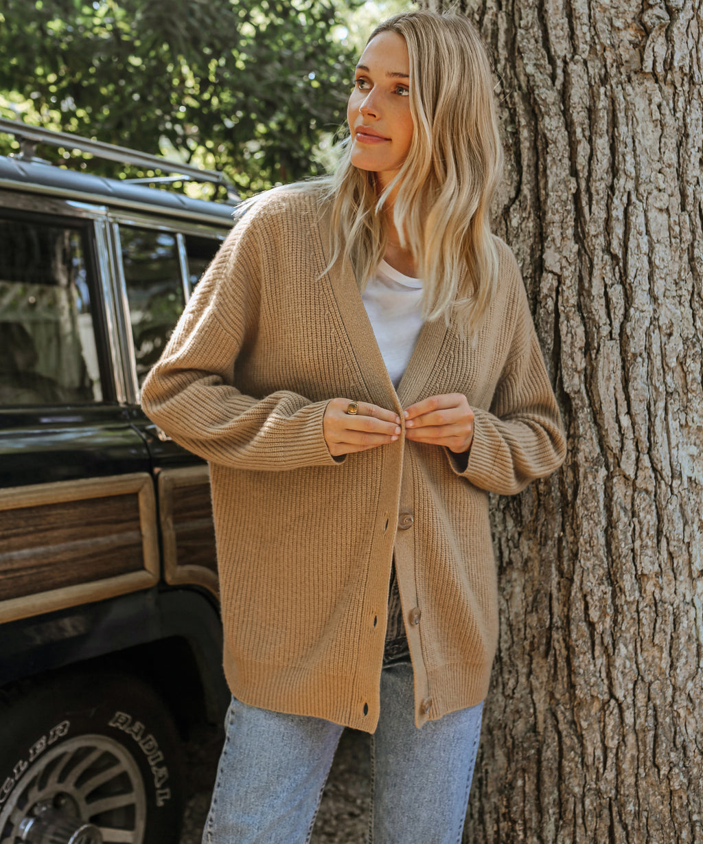 Women's Longline V-Neck Cardigan in Brown