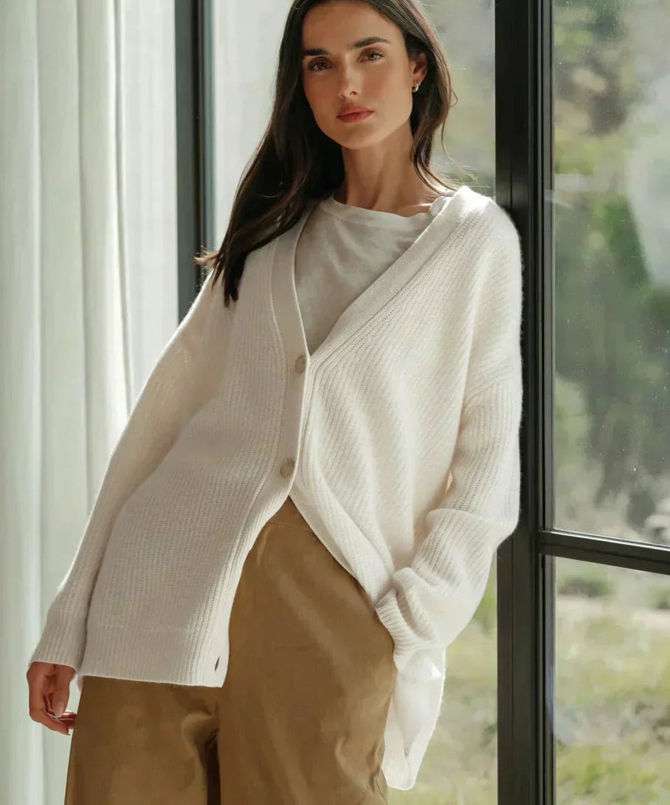 Women's Longline V-Neck Cardigan in White