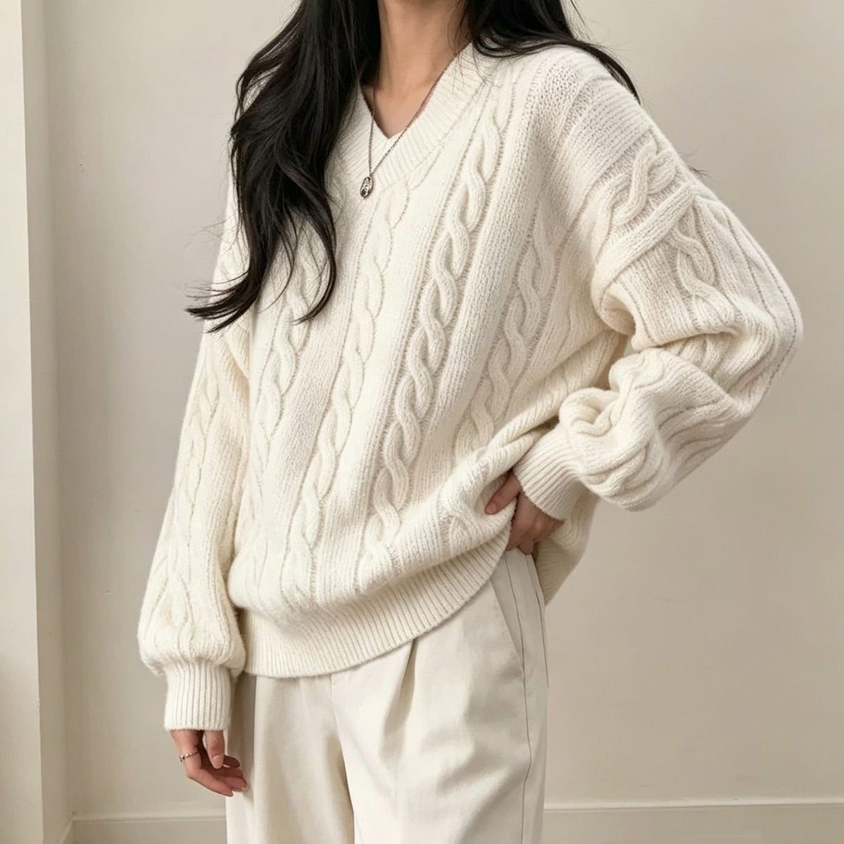 Women's Oversized Cable Knit Sweater in Cream