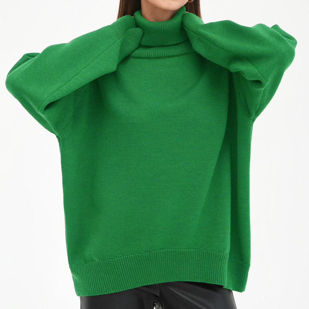 Women's Oversized Turtleneck Sweater in Green