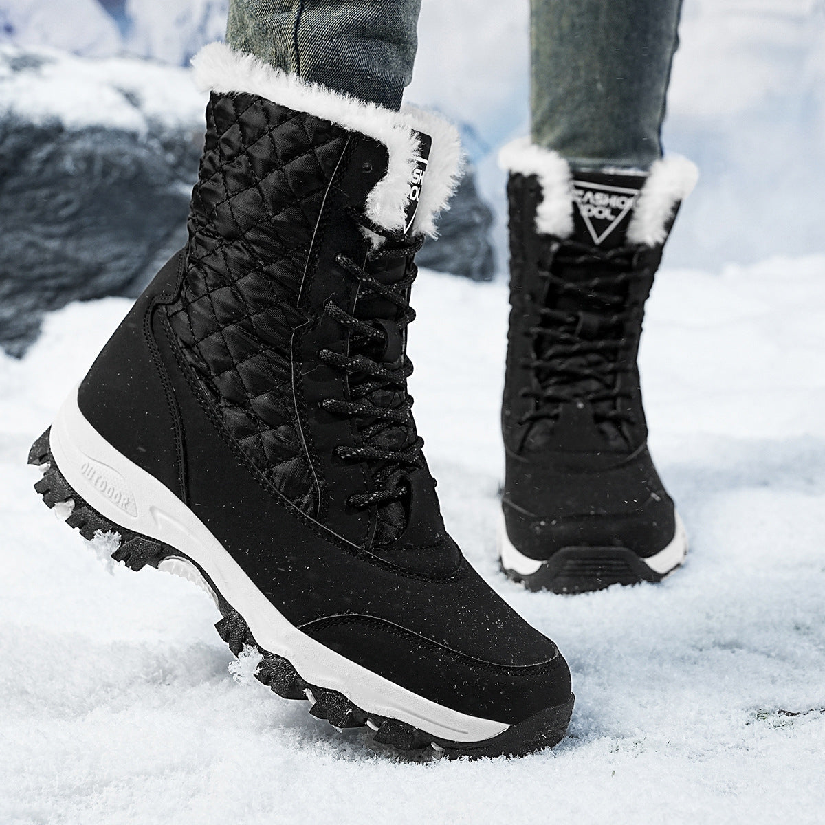 Women's Quilted Lace Up Winter Boots in Black