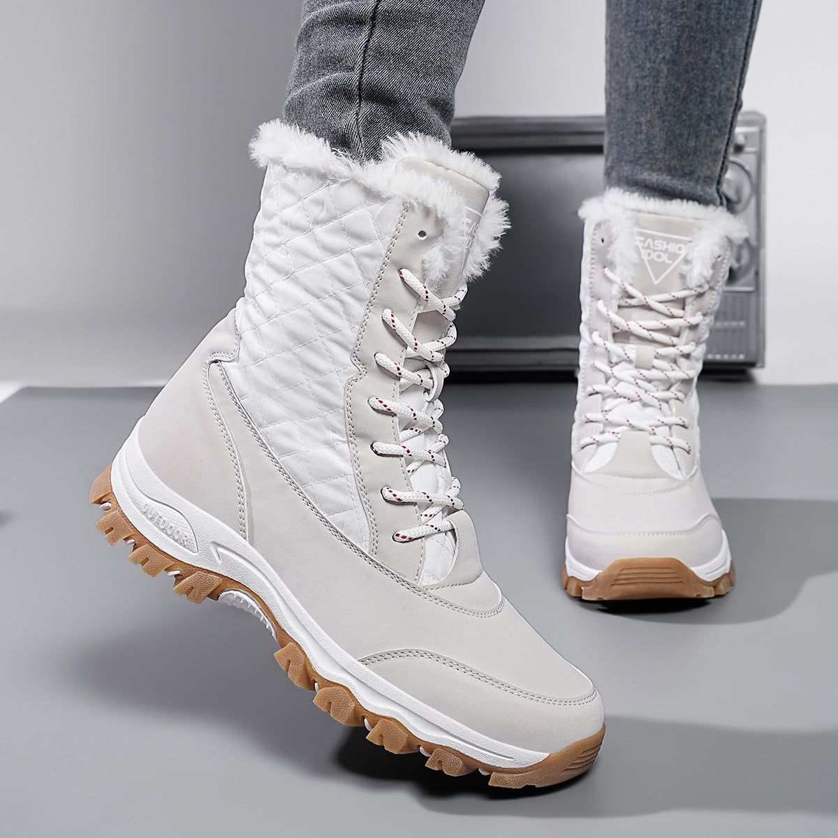 Women's Quilted Lace Up Winter Boots in White