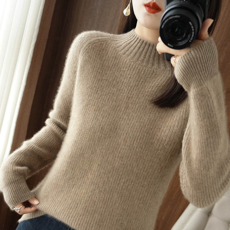 Women's Raglan Sleeve Mock Neck Sweater in Taupe