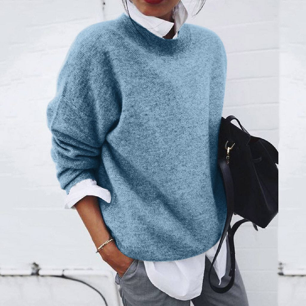Women's Relaxed Crew Neck Sweater in Light Blue