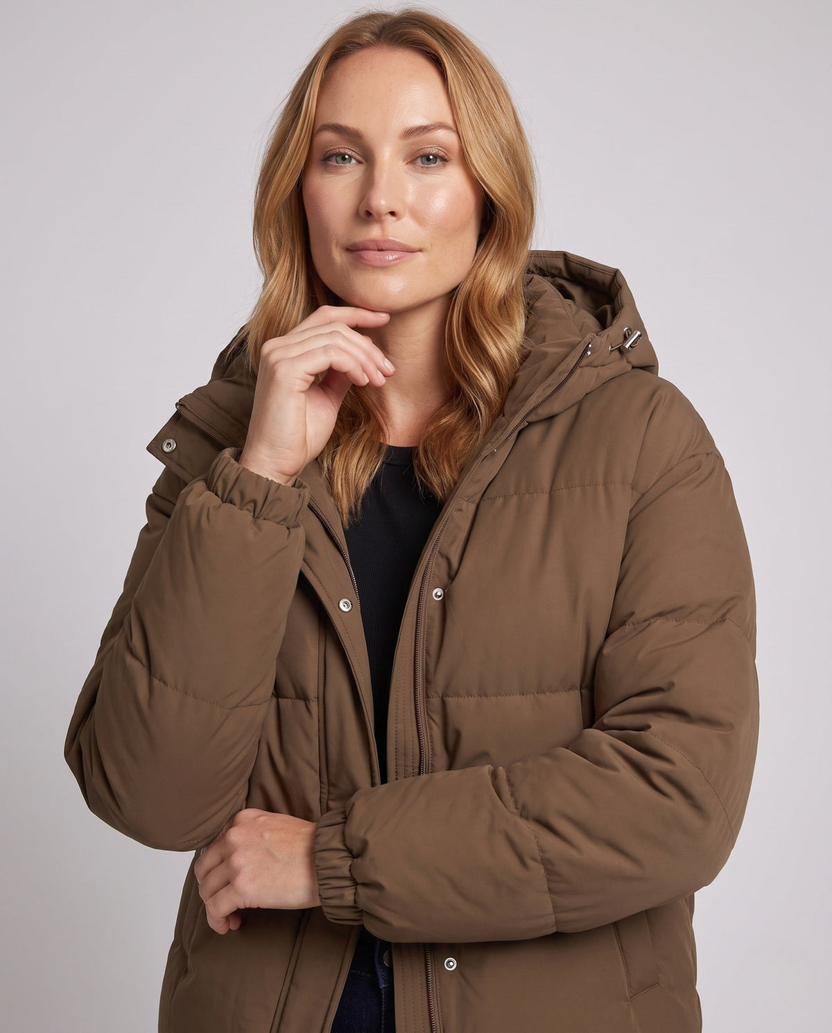 Women's Short Hooded Puffer Winter Jacket