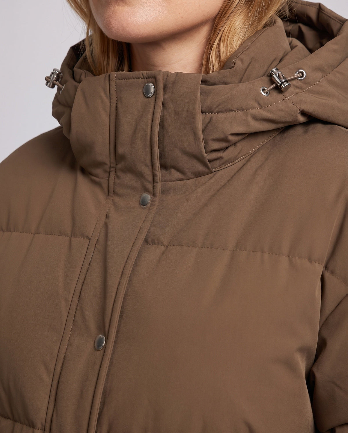 Women's Short Hooded Puffer Winter Jacket