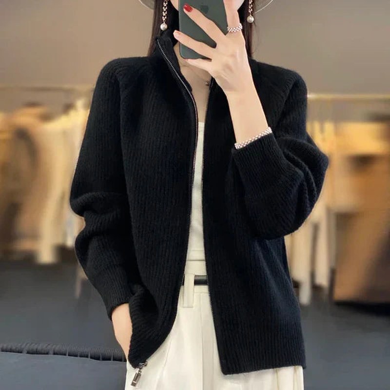 Women's Zip Up Knit Cardigan in Black